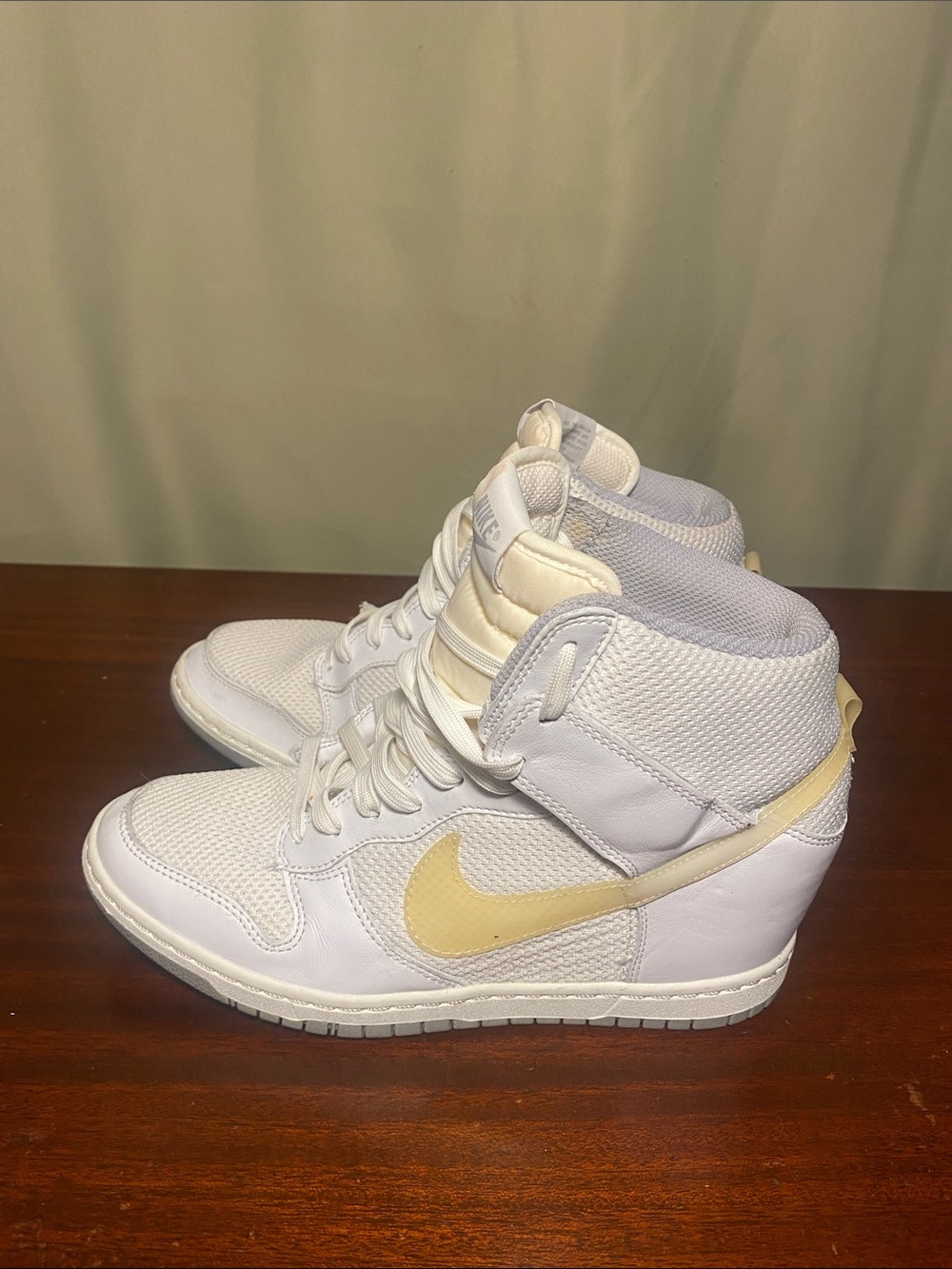 Nike Dunk Sky High Essential Hidden Sail Wedge Heel 644877-100 women’s 9